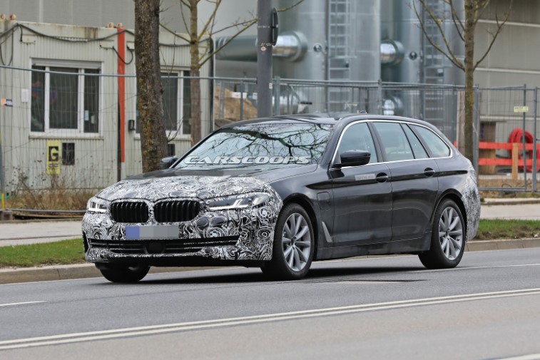 2021 BMW 5-Serisi resim galerisi (02.04.2020)