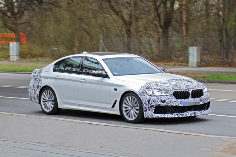 2021 BMW 5-Serisi resim galerisi (02.04.2020)