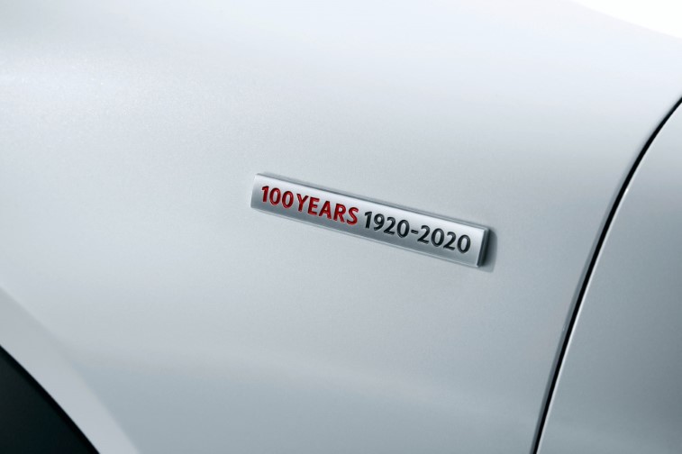 Mazda 100th Anniversary Modelleri resim galerisi 