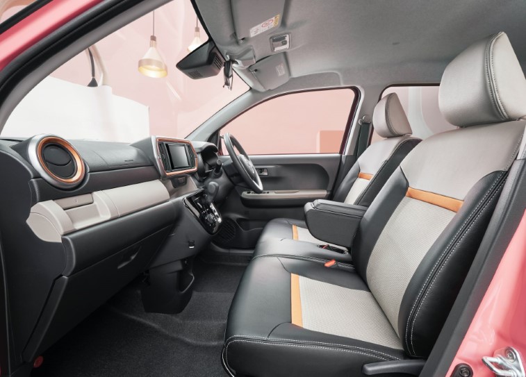 Toyota Passo Moda Charm resim galerisi
