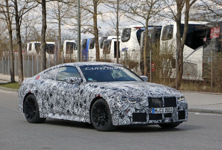 2021 BMW M4 Coupe resim galerisi (16.04.2020)