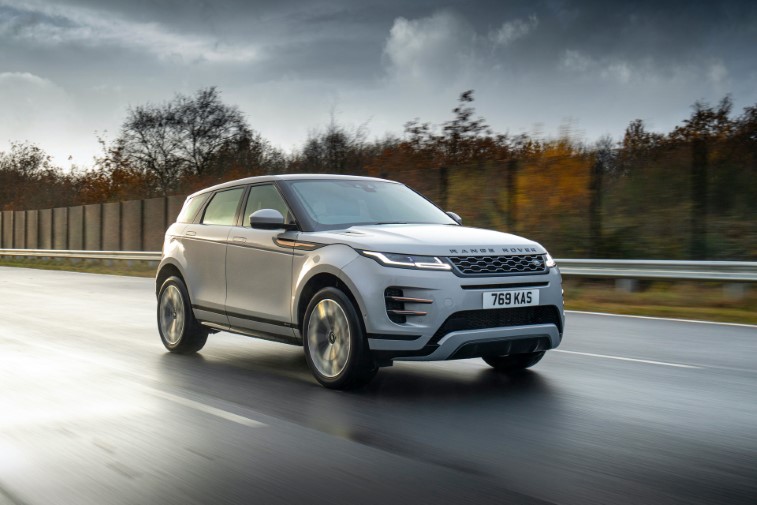Land Rover Plug-in Hibrit Evoque ve Discovery Sport resim galerisi
