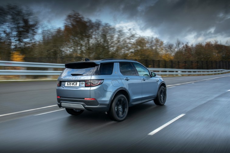 Land Rover Plug-in Hibrit Evoque ve Discovery Sport resim galerisi