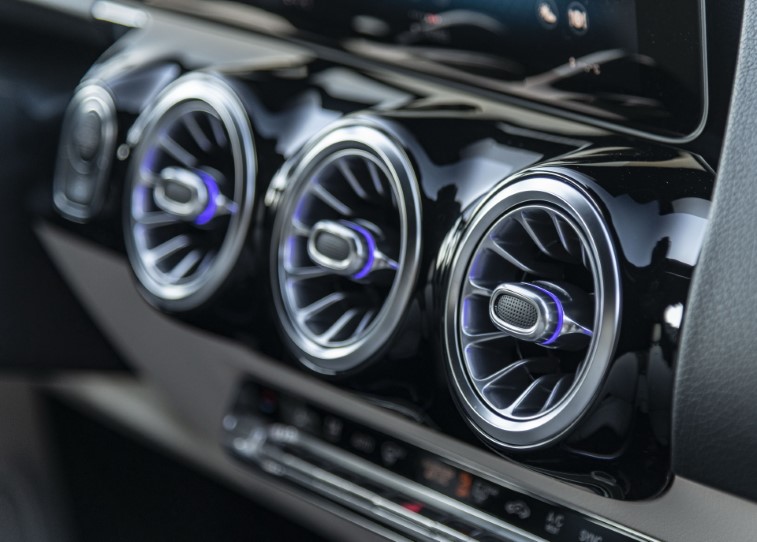 2021 Mercedes-Benz GLA resim galerisi (03.05.2020)