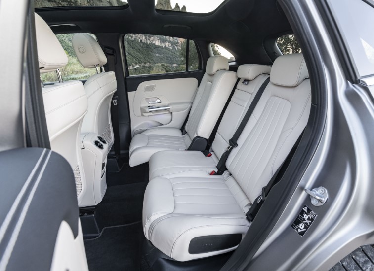 2021 Mercedes-Benz GLA resim galerisi (03.05.2020)