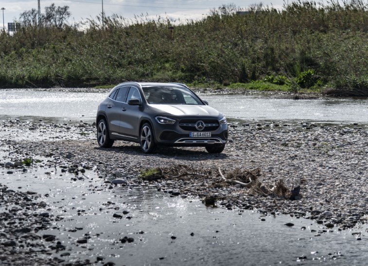 2021 Mercedes-Benz GLA resim galerisi (03.05.2020)