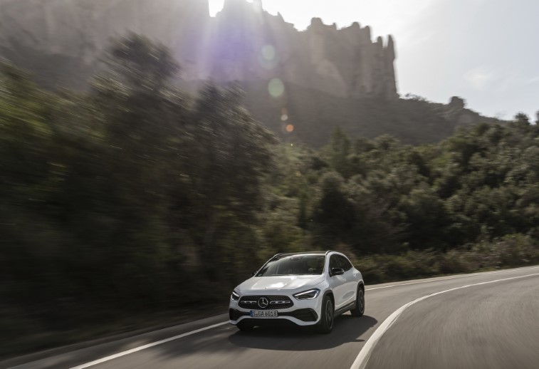 2021 Mercedes-Benz GLA resim galerisi (03.05.2020)