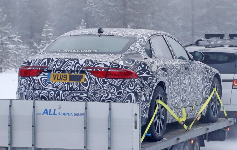 Yeni Jaguar XJ resim galerisi (06.05.2020)