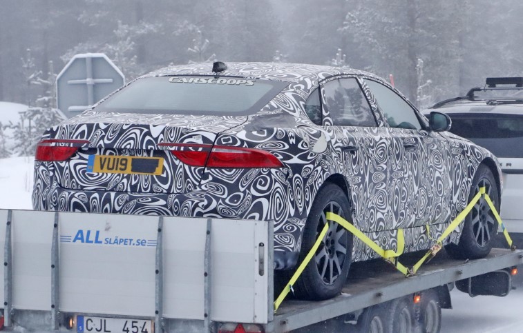 Yeni Jaguar XJ resim galerisi (06.05.2020)