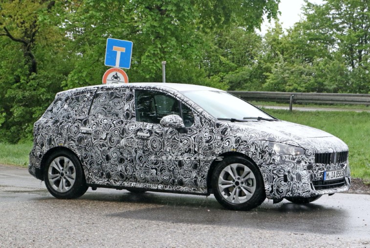 2021 BMW 2 Serisi Active Tourer resim galerisi (06.05.2020)