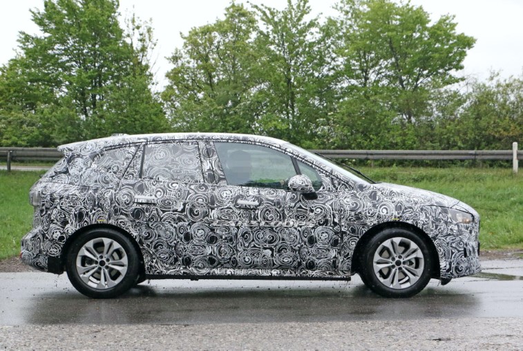 2021 BMW 2 Serisi Active Tourer resim galerisi (06.05.2020)