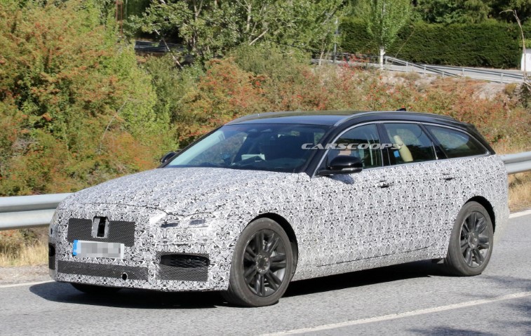 2021 Jaguar XF Sportbrake resim galerisi (07.05.2020)