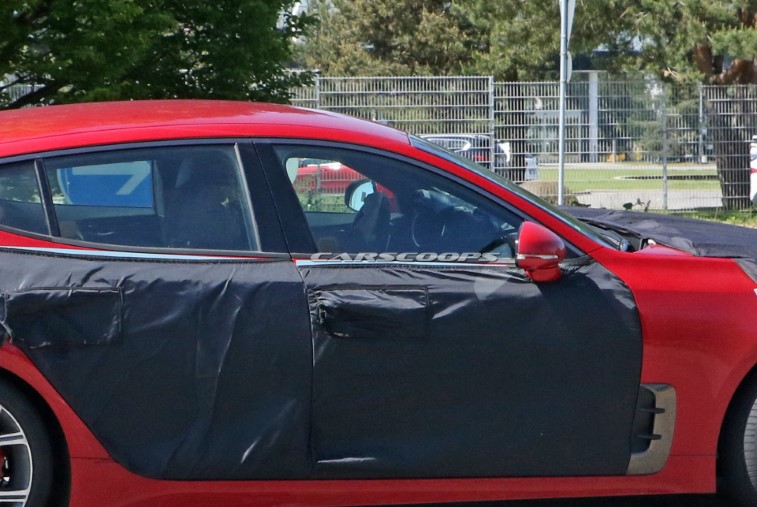 2021 Kia Stinger resim galerisi (07.05.2020)