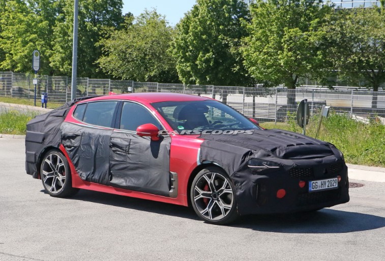 2021 Kia Stinger resim galerisi (07.05.2020)