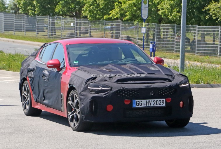 2021 Kia Stinger resim galerisi (07.05.2020)