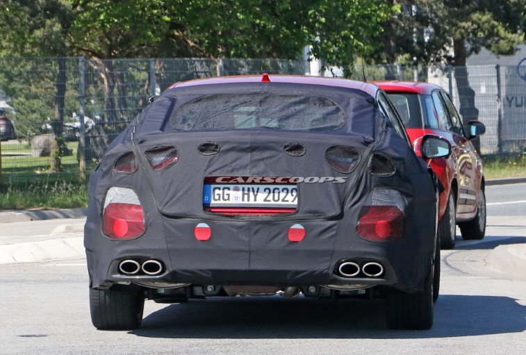 2021 Kia Stinger resim galerisi (07.05.2020)