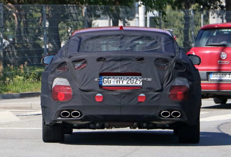 2021 Kia Stinger resim galerisi (07.05.2020)