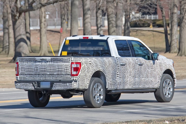 2021 Ford F-150 resim galerisi (01.06.2020)