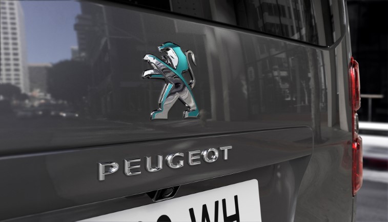 2021 Peugeot e-Traveller resim galerisi (05.06.2020)