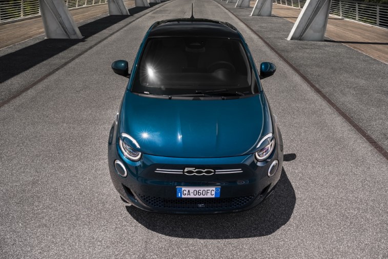 Fiat 500 Hatchback La Prima resim galerisi