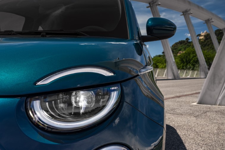 Fiat 500 Hatchback La Prima resim galerisi