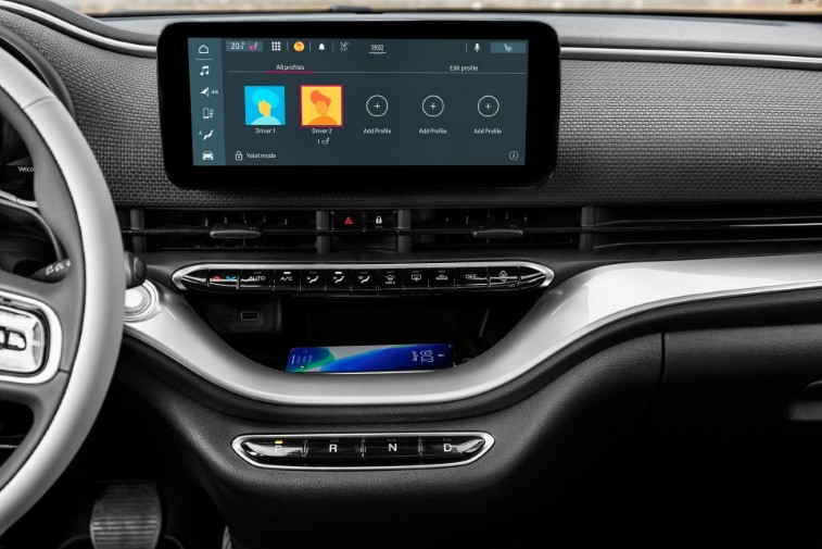 Fiat 500 Hatchback La Prima resim galerisi