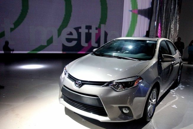 YEN TOYOTA COROLLA AMERKAN VERSYON LANSMAN GALERS