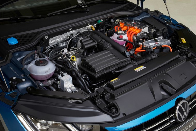 2021 VW Arteon ve Arteon Shooting Brake resim galerisi (24.06.2020)