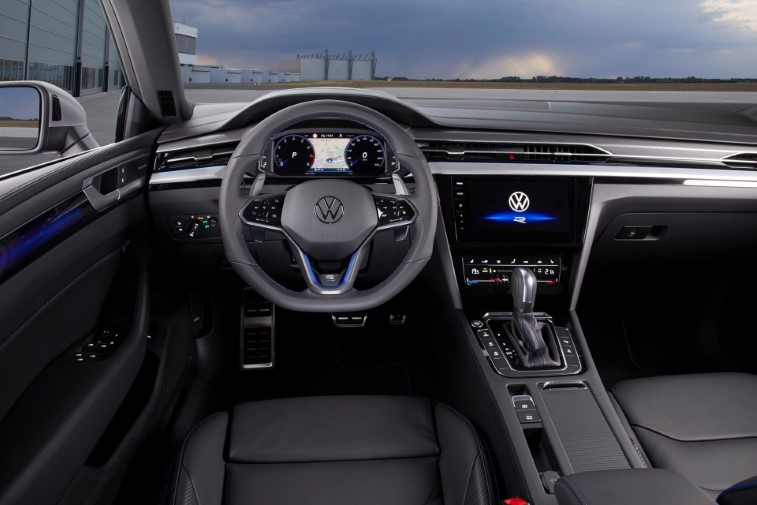 2021 VW Arteon ve Arteon Shooting Brake resim galerisi (24.06.2020)