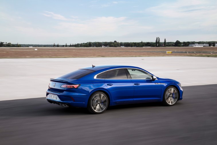 2021 VW Arteon ve Arteon Shooting Brake resim galerisi (24.06.2020)