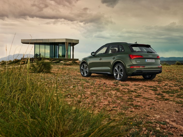 2021 Audi Q5 resim galerisi (29.06.2020)