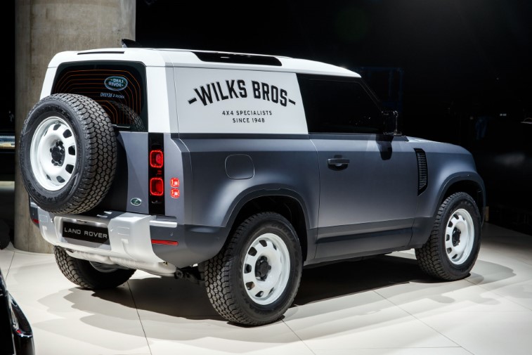 Land Rover Defender Hard Top resim galerisi 