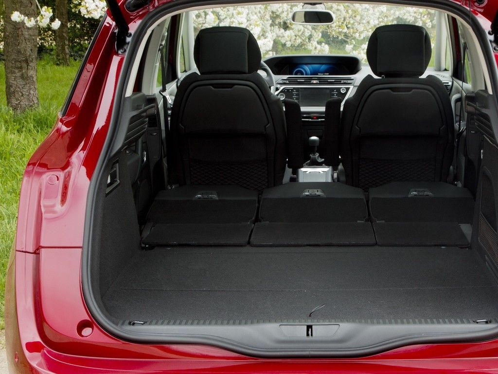 Yeni Citroen Picasso ile Renault Scenic Karlatrma Resim Galerisi