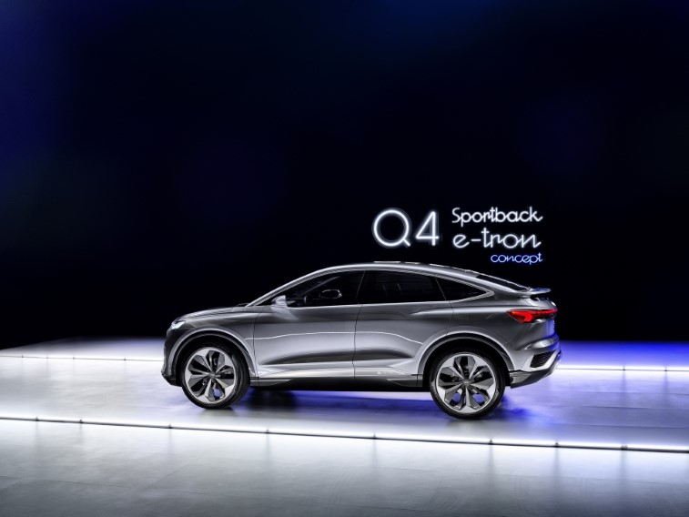 Audi Q4 Sportback E-Tron Konsepti resim galerisi