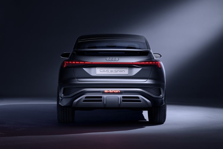 Audi Q4 Sportback E-Tron Konsepti resim galerisi