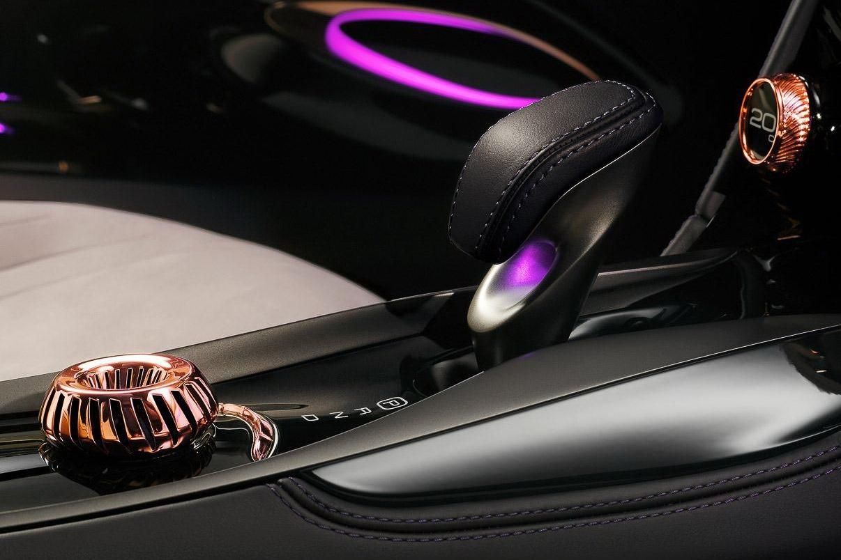 YEN INFINITY Q30 CONCEPT RESM GALERS