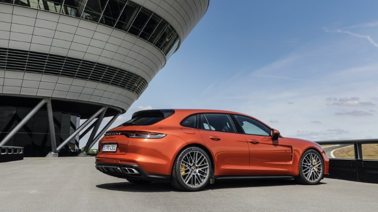 2021 Porsche Panamera resim galerisi (27.08.2020)