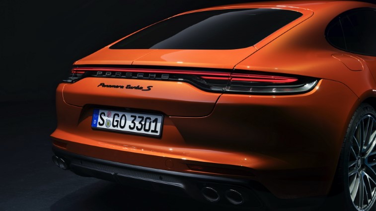 2021 Porsche Panamera resim galerisi (27.08.2020)