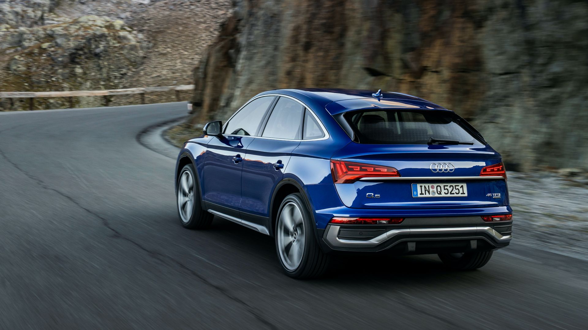 2021 Audi Q5 Sportback resim galerisi (27.09.2020)