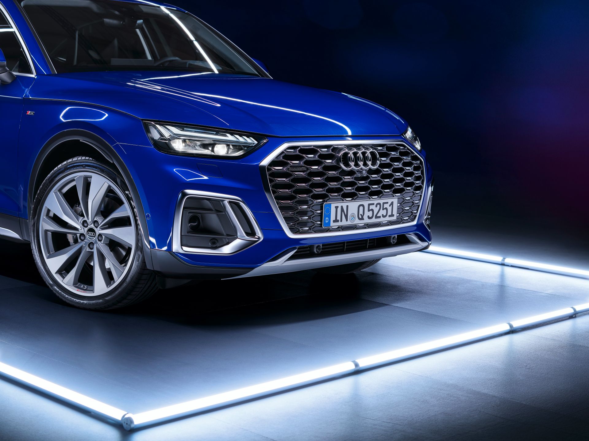 2021 Audi Q5 Sportback resim galerisi (27.09.2020)