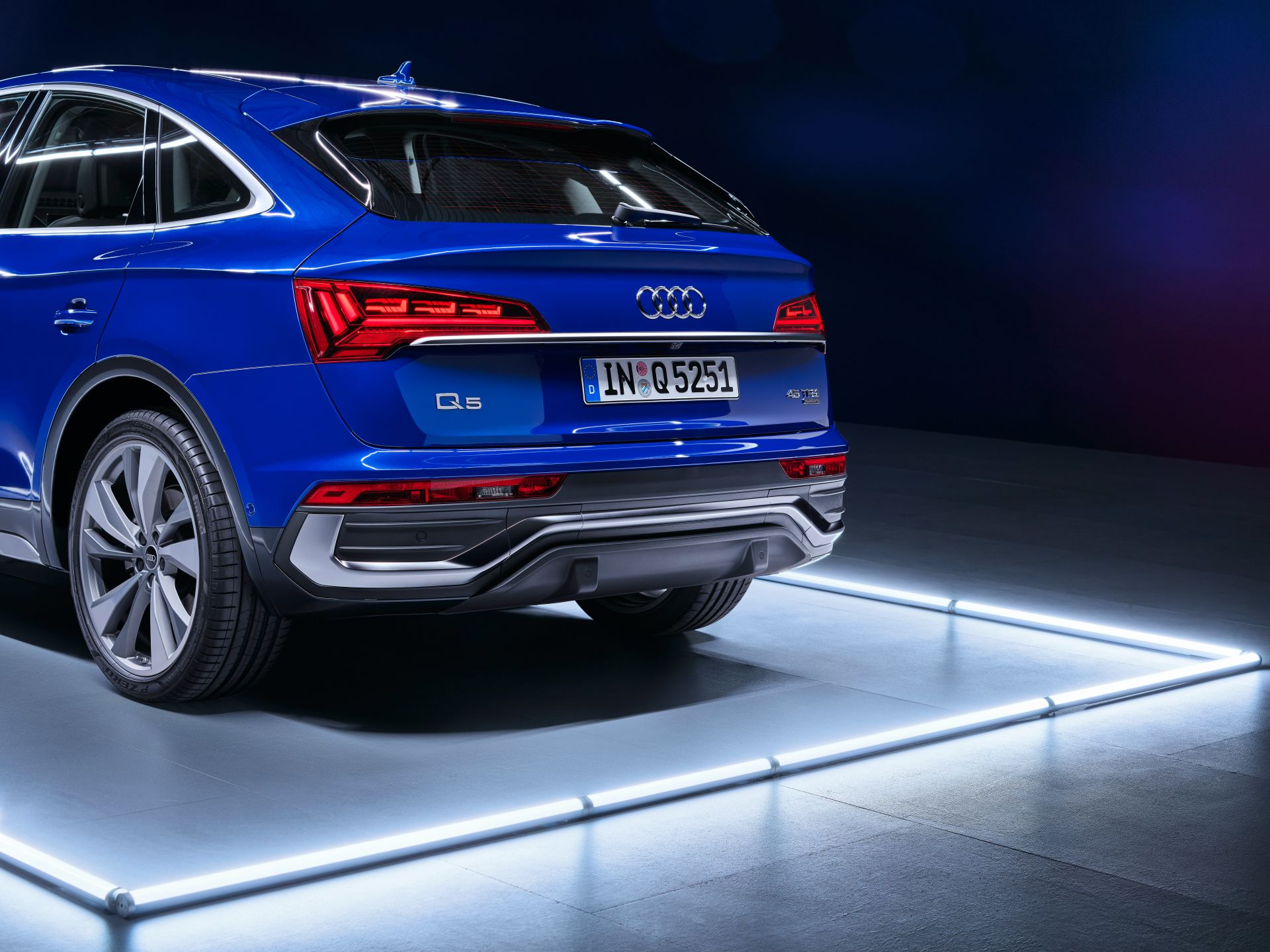 2021 Audi Q5 Sportback resim galerisi (27.09.2020)