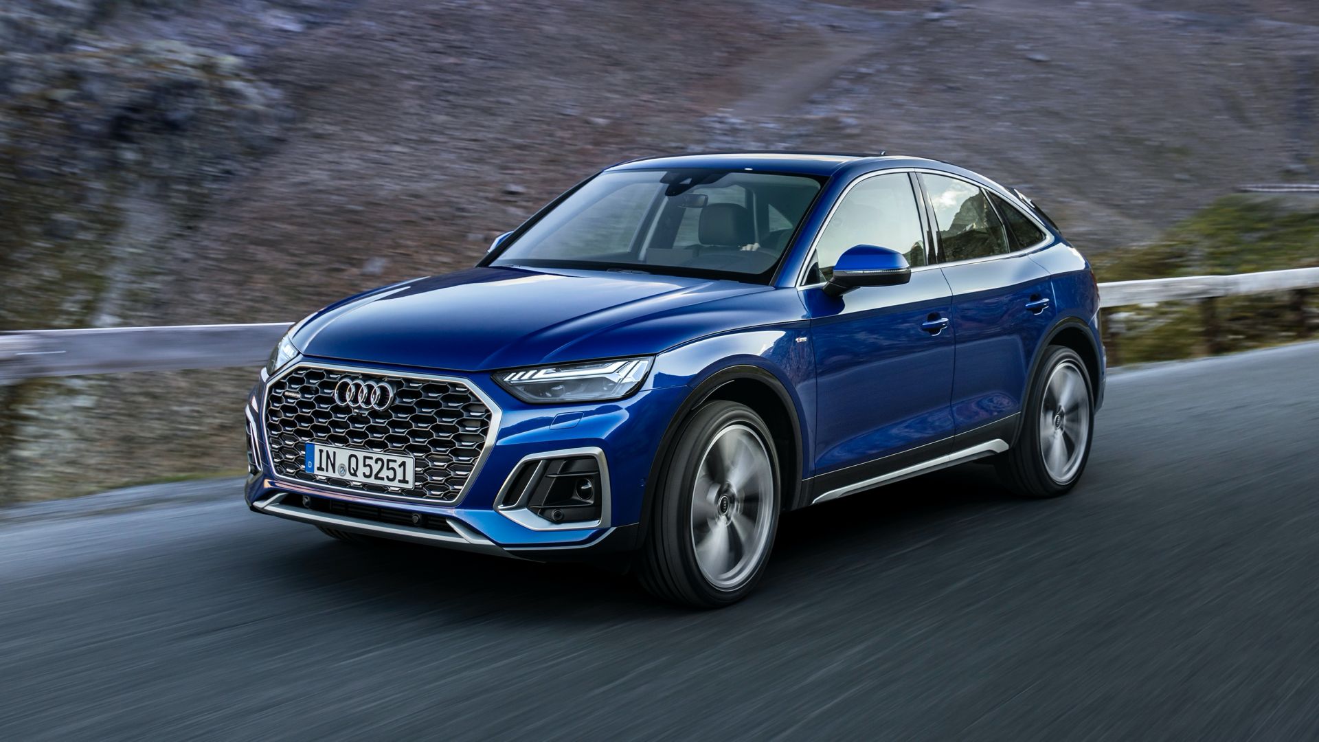 2021 Audi Q5 Sportback resim galerisi (27.09.2020)