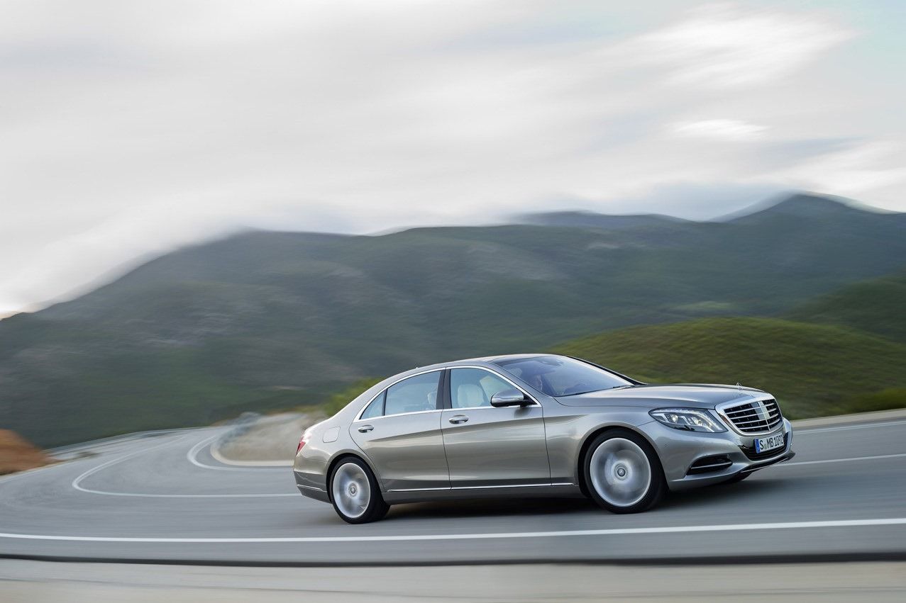 MERCEDES YEN S SERS RESM GALERS (2)