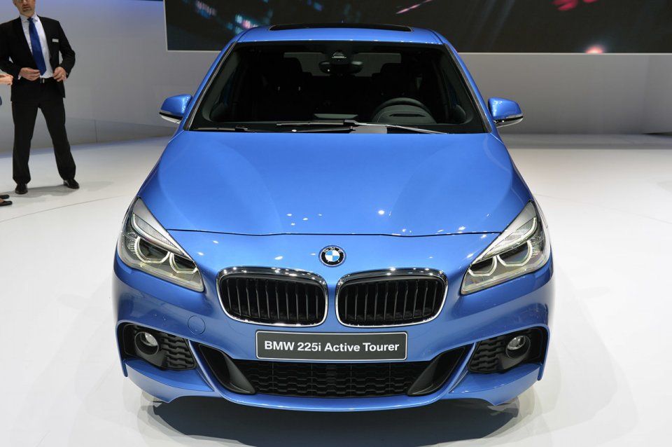 YEN BMW 2 SERS ACTVE TOURER CENEVRE RESM GALERS