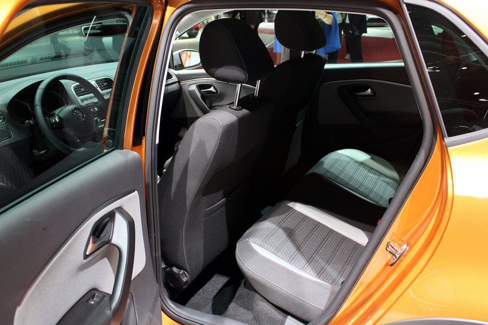 YEN MAKYAJLI VOLKSWAGEN CROSS POLO CENEVRE RESM GALERS