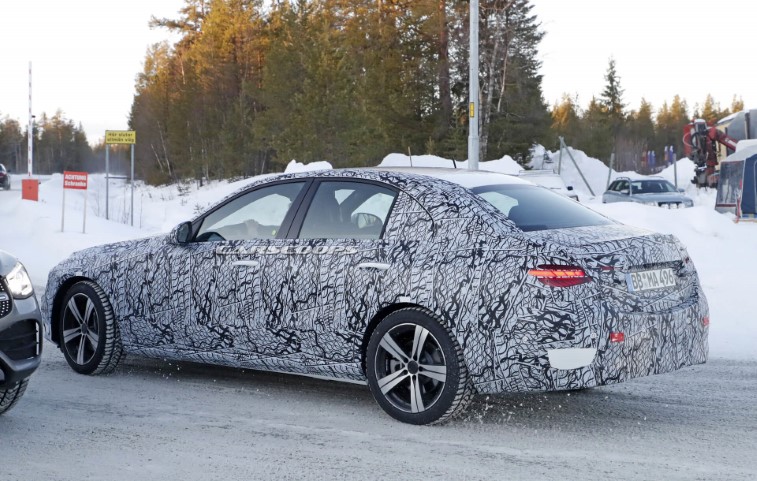 2022 Mercedes-Benz C-Serisi resim galerisi