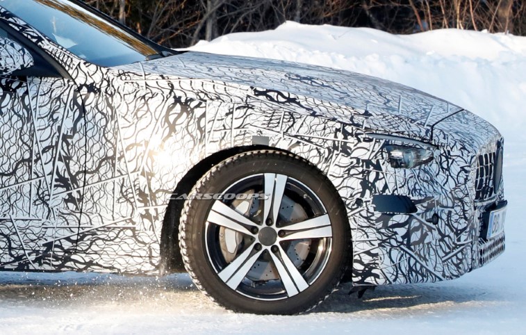 2022 Mercedes-Benz C-Serisi resim galerisi