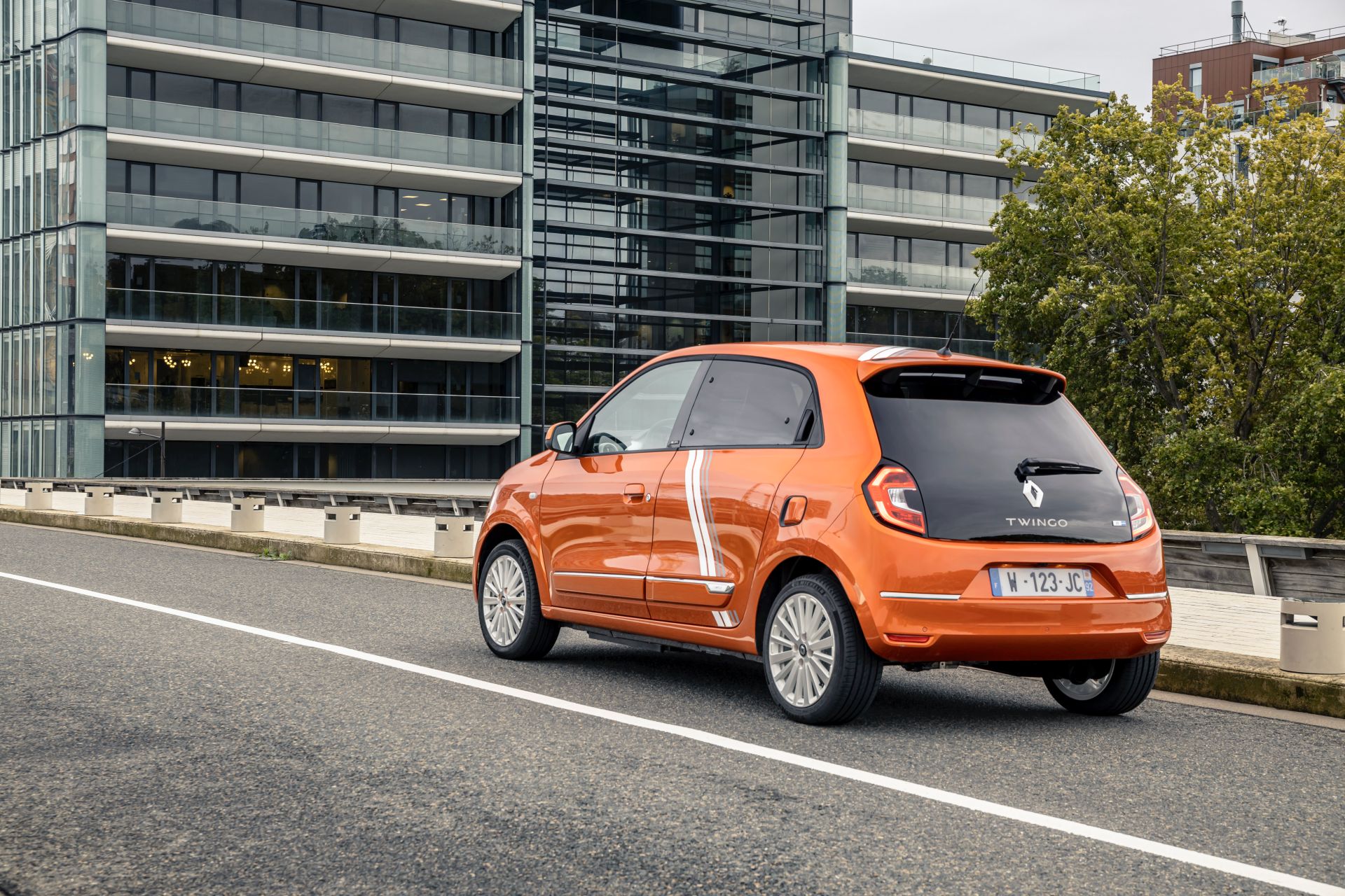 2021 Renault Twingo Electric resim galerisi (20.10.2020)