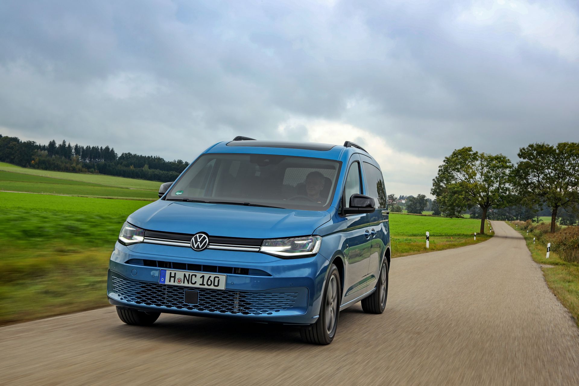 2021 VW Caddy resim galerisi (26.10.2020)