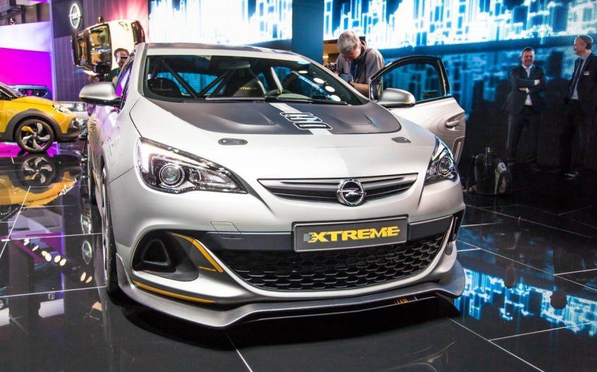 OPEL ASTRA OPC EXTREME CENEVRE RESM GALERS